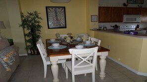 dining set for six