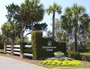 Charlestowne Entrance Grant  cordy