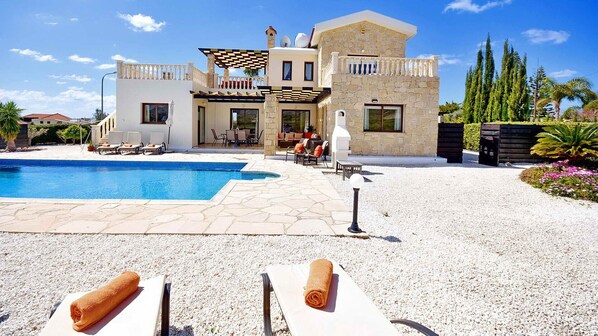 Villa is detached and offers complete privacy.