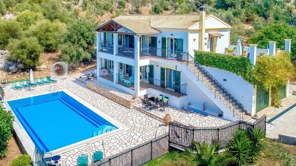 Pool, Scenic View, Summer