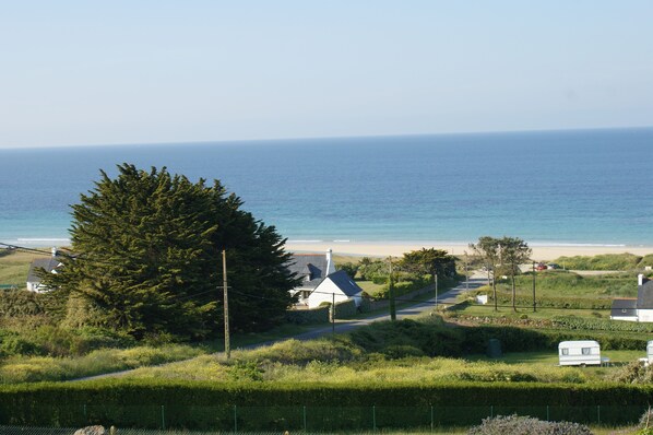 Beach/ocean view