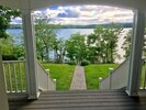 walk that lead to 15 steps to lake shoreline.