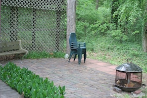 Patio seating area with the fire pit.