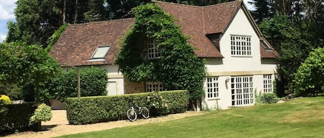 The cottage with a private gate leading directly onto the South Downs.