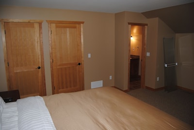 Unit #2 Harrison Chalet suites at Harrison Hot Springs