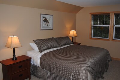 Unit #2 Harrison Chalet suites at Harrison Hot Springs