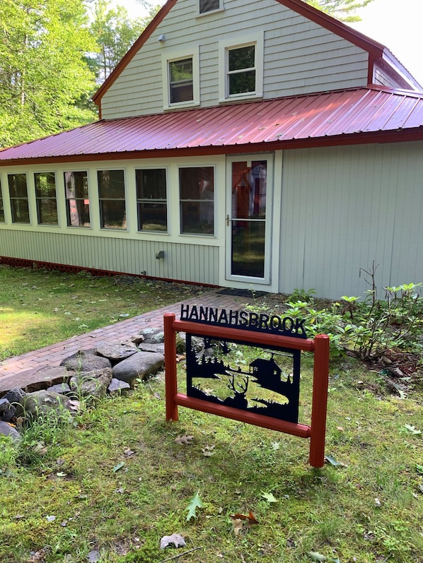 Main Image