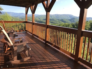 balcony
