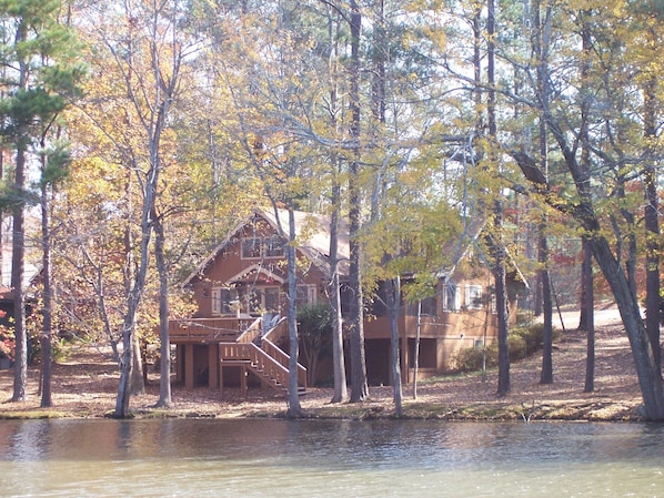     Luna Landing:
View From the Lake