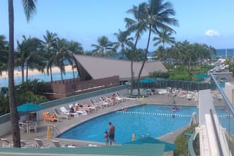 Next to Ocean, 120/nt. monthly rate May 1 - Oct 31, fully renovated condo