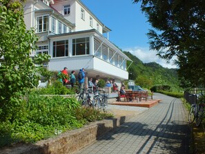 Área de parrilladas y picnic