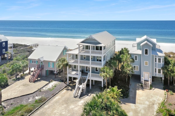 Welcome to Moonstruck! Incredible Gulf Front home w/ multiple decks