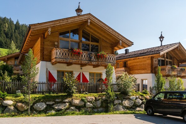 Holiday Home Exterior [summer]