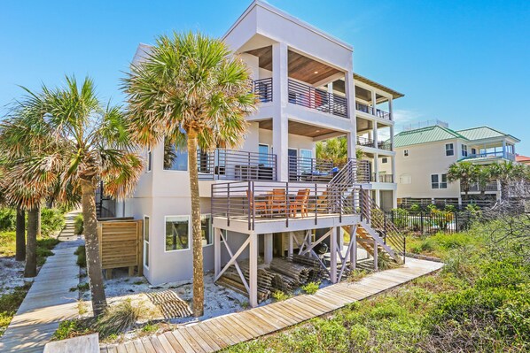 Beachside Exterior