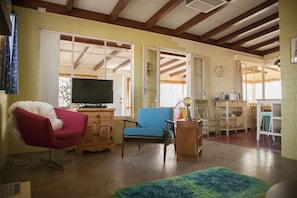 Living room, looking toward the sun room.
