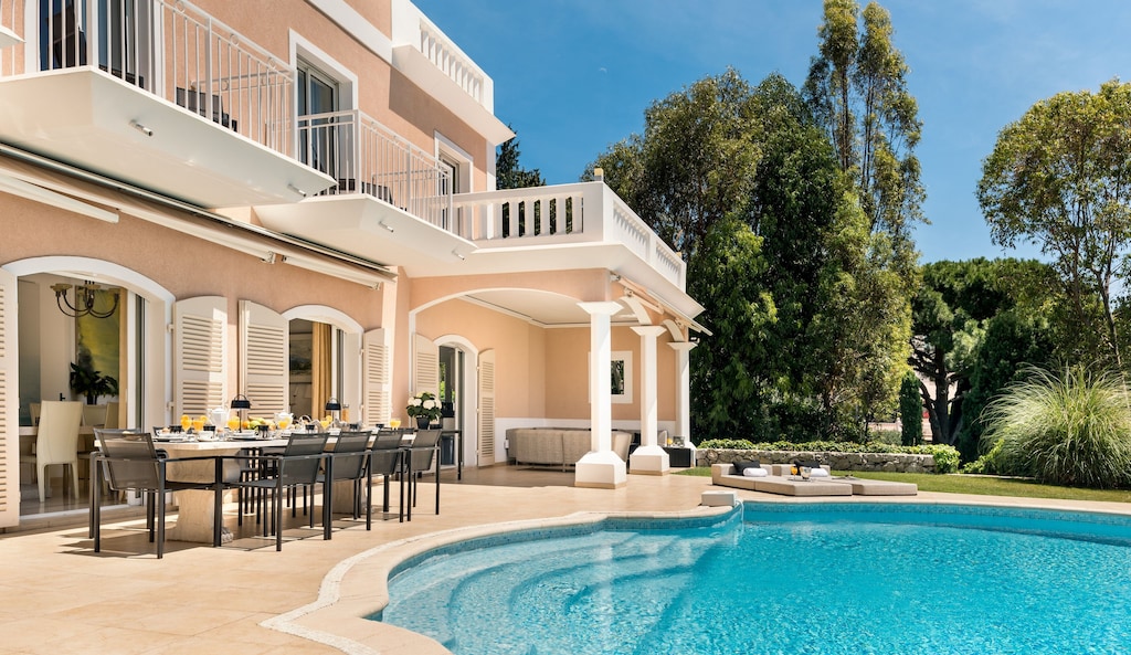 Picture of villa