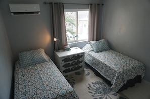 Spacious Room with 2 Twin Beds