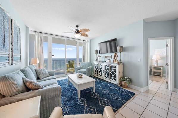 1 Lighthouse 1608 Living Room