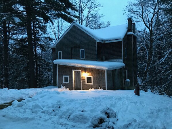 348 river ridge at dusk