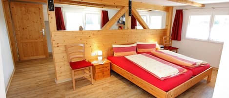 Ferienwohnung Bergsonne, 32qm, 1 Wohn-/Schlafraum, max. 2 Personen-Schlafbereich