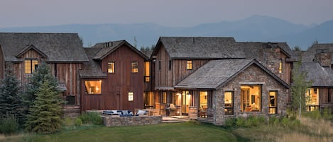 Four Pines 08 - Teton Village, WY - Luxury Villa Rental