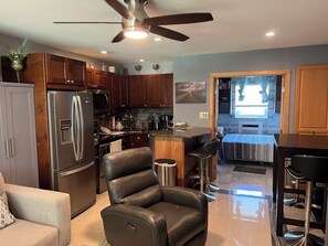 Living Room/Kitchen
