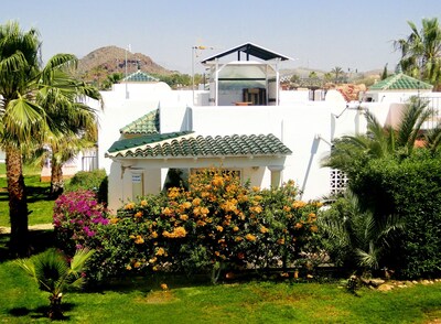 Casita cerca playa, luminosa y confortable, terraza para disfrutar del clima 