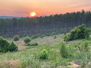 This fabulous sunset viewing location is a short walk from the Bunkhouse.