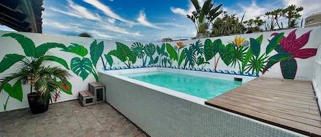 Disfruta Las Tardes en Tu Alberca Privada