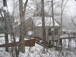 wintergreen cottage...ski slope is to the lower right of photo