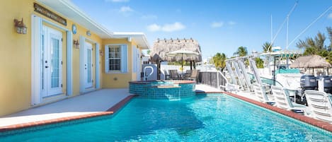 Heated Pool with Jacuzzi
