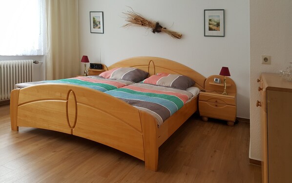 Schlafzimmer Rückseite