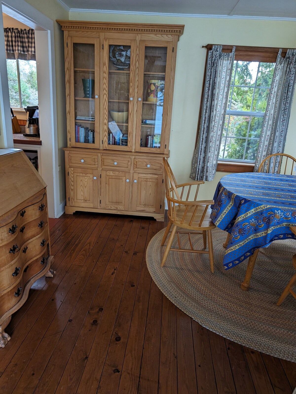 Pinelodge Cottage -waterfront cottage -Acadia National Park/Mount Desert Island