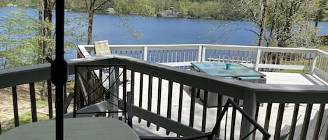 Two level deck with beautiful views of the Lake.
