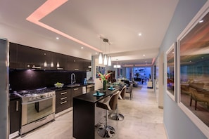 Main living space - kitchen , dinning & living 