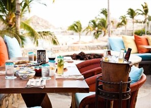 Ocean views among the swaying coco palms