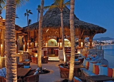 Hacienda Beach Club & Residences 1 Bedroom Condo Sleeps 4 Cabo San Lucas Rental