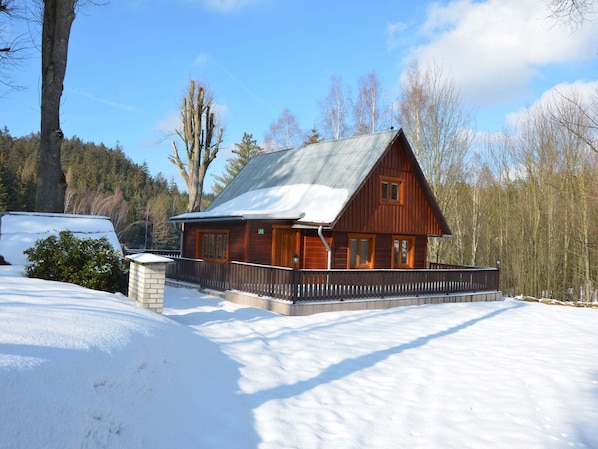 Holiday Home Exterior [winter]