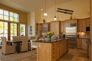 Casual & contemporary dining area; Open floor plan perfect for family gatherings