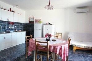 Kitchen and dinning area