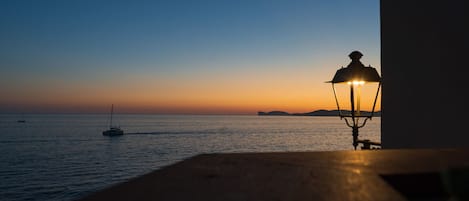 Tramonto dalla terrazza