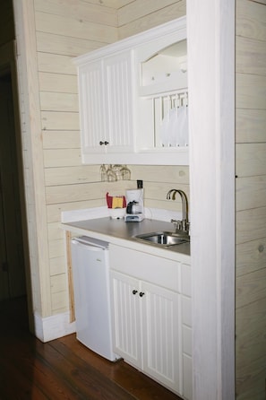 Private kitchenette
