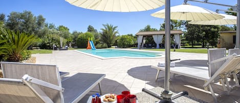 Alghero, Villa Paradiso, luxury villa with swimming pool and tennis court