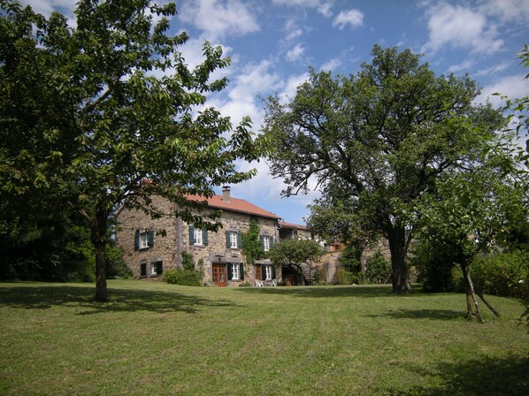 Overnatningsstedets område