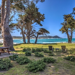 Picnic/Sitting Area, endless views of Point Lobos and the Pacific Ocean