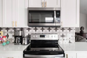 Full Size appliances