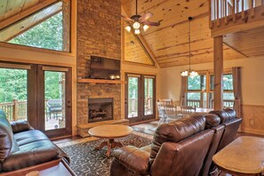 Living Room | Main Level | Flat-Screen TV | Fireplace (Seasonal)