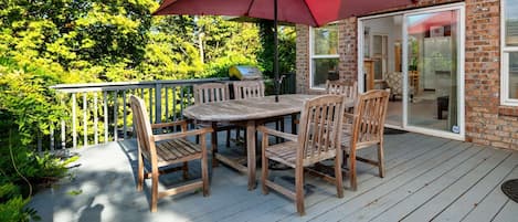 The deck area was a nice way to get some outdoors time, and we did some short trail walks nearby as well!  -Rebecca