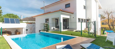 Casa em Cascais Garden Apartment - Pool 