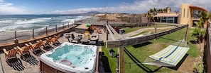 Panoramic view of ocean, jacuzzi yard